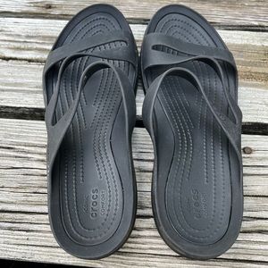 Ladies Croc sandals